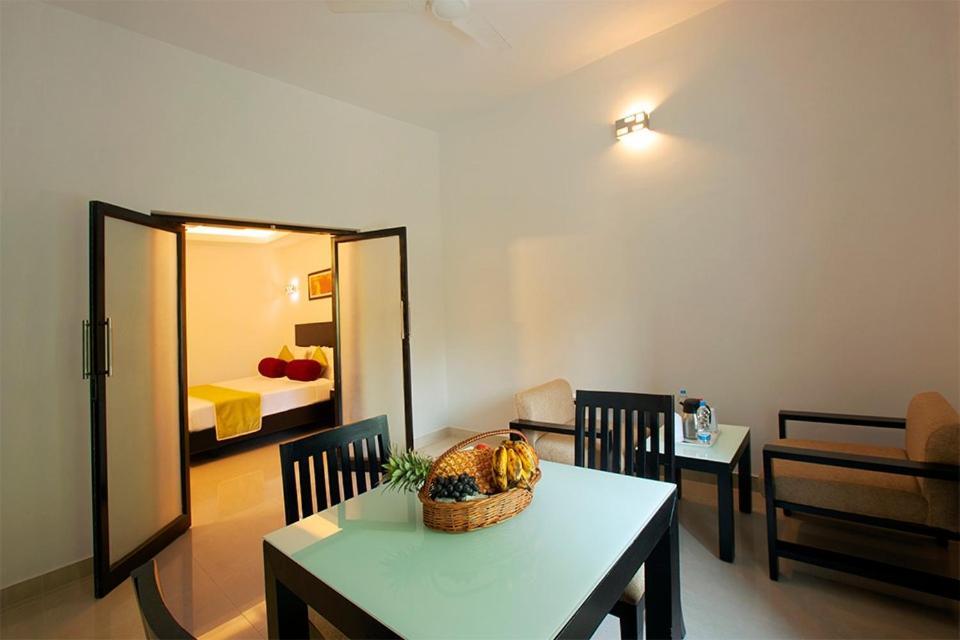 Park Residency Hotel Kozhikode Exterior photo